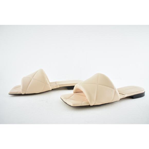 Bottega Veneta BV Lido Blush Beige Padded Leather Quilted Flat Slide Sandal 36.5 - Picture 10 of 12